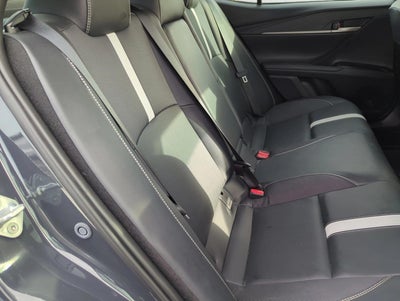 2025 Toyota Camry SE (Natl)