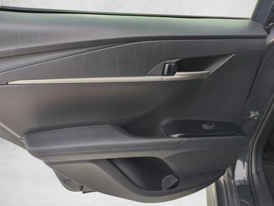 2025 Toyota Camry SE (Natl)