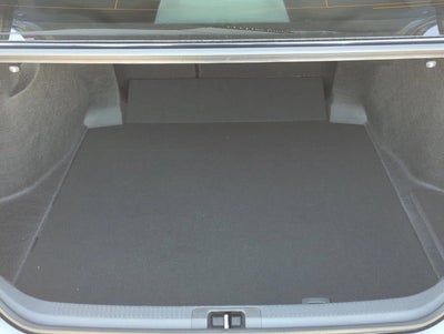 2025 Toyota Camry LE (SE)