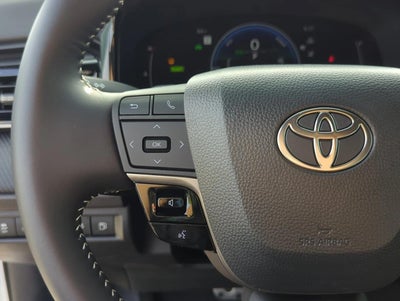 2026 Toyota Camry SE (SE)