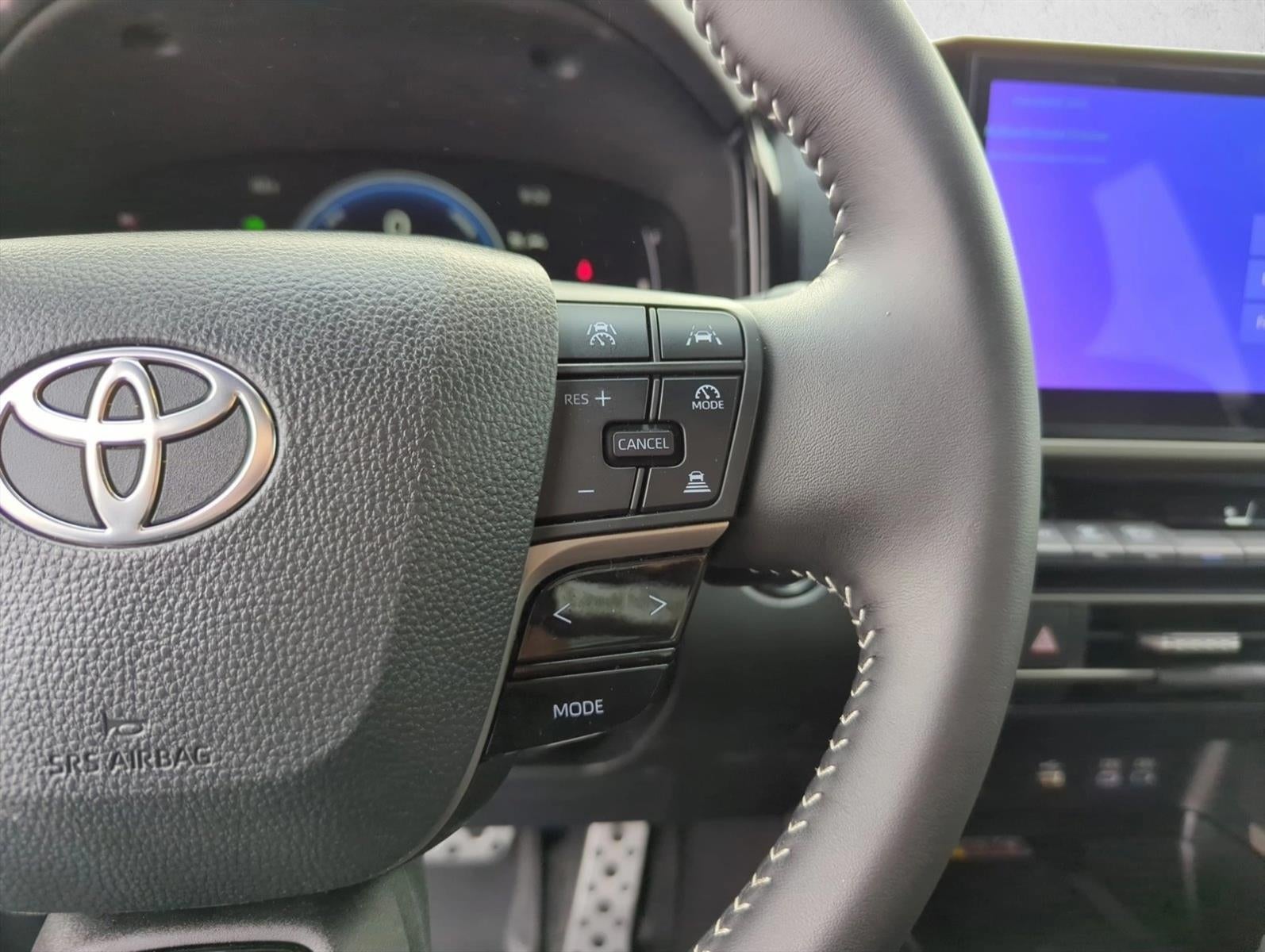 2026 Toyota Camry SE (SE)