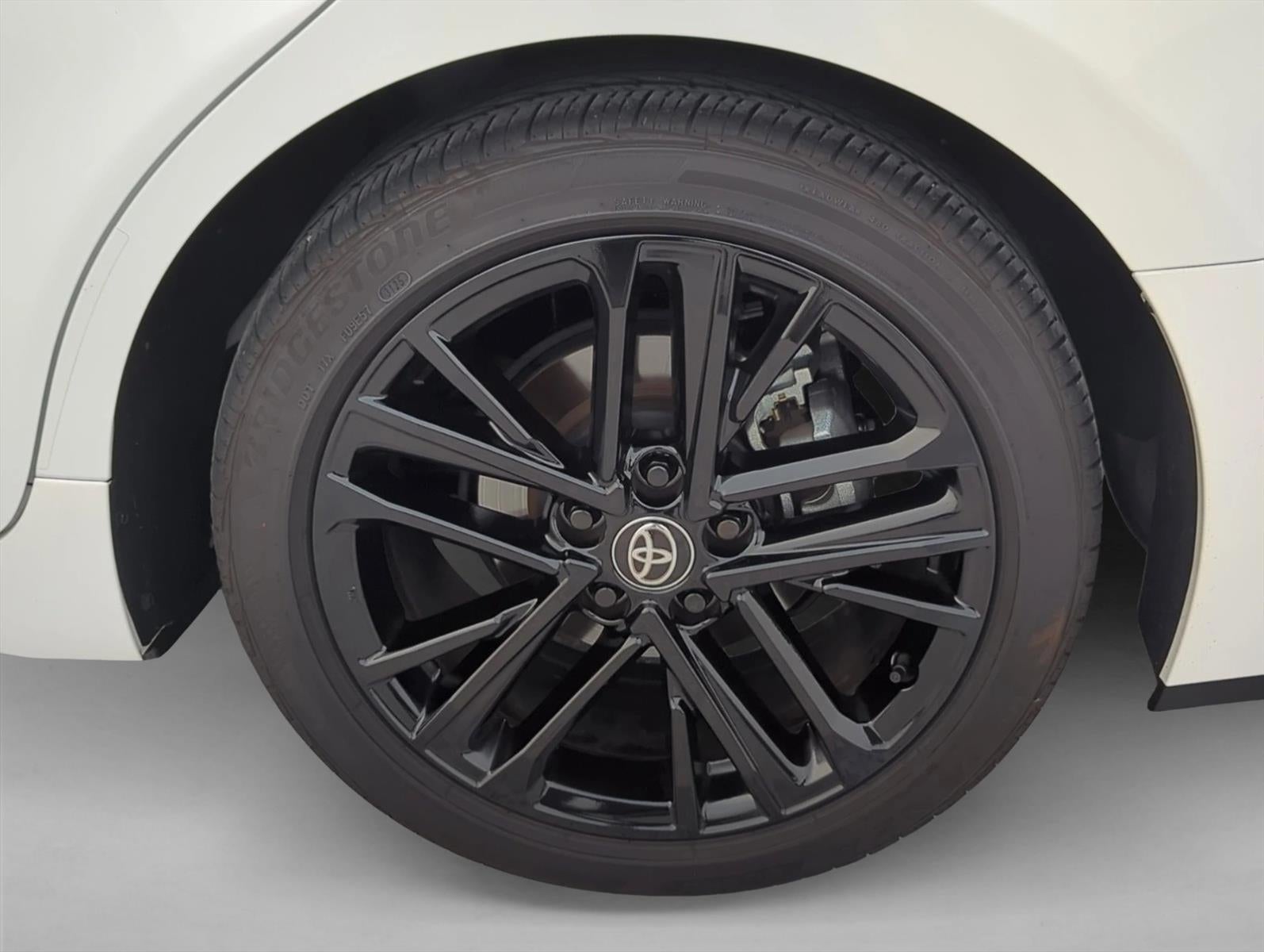 2026 Toyota Camry SE (SE)