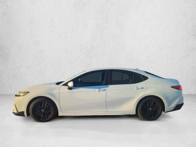 2025 Toyota Camry SE (SE)