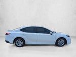 2025 Toyota Camry LE (SE)