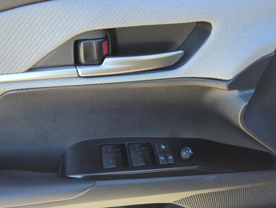 2026 Toyota Camry SE (SE)