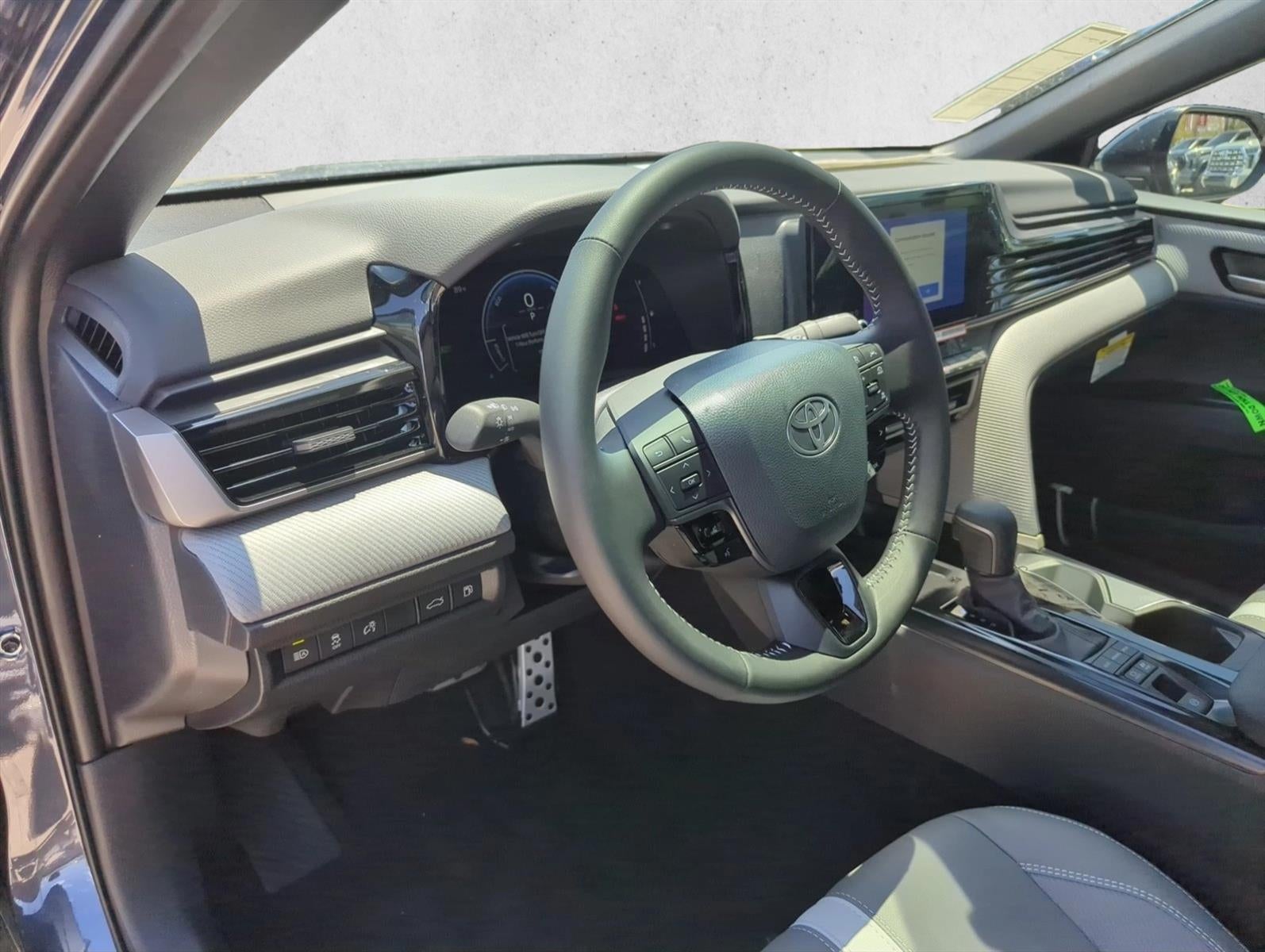 2026 Toyota Camry SE (SE)