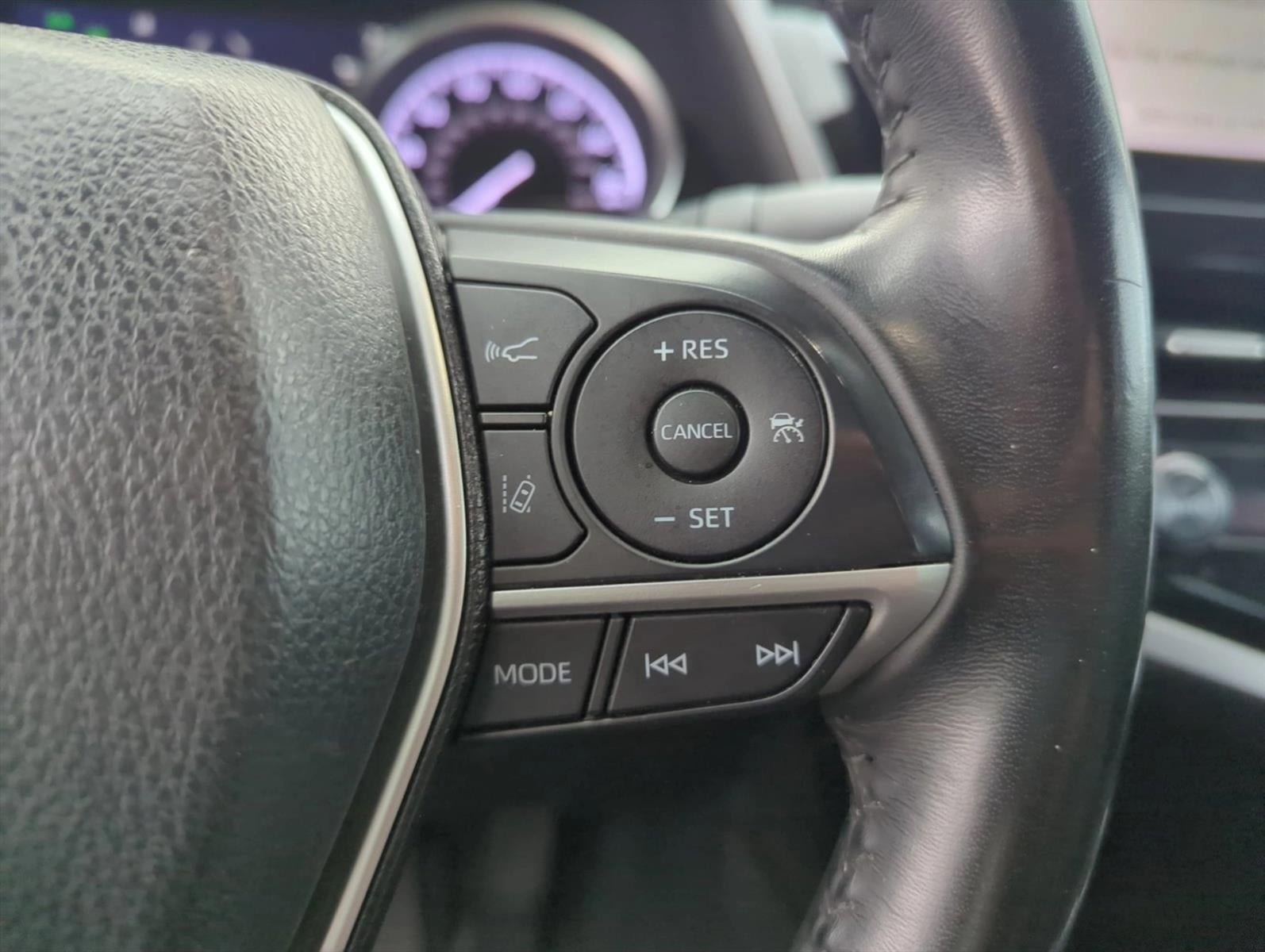 2023 Toyota Camry XLE Auto (SE)