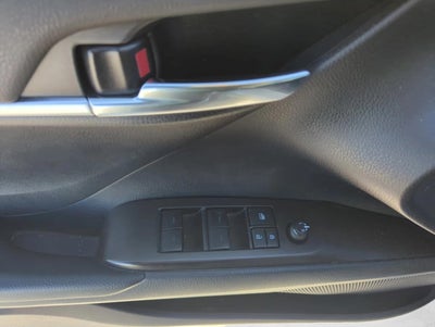 2024 Toyota Camry SE Auto (SE)