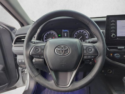 2024 Toyota Camry SE Auto (SE)