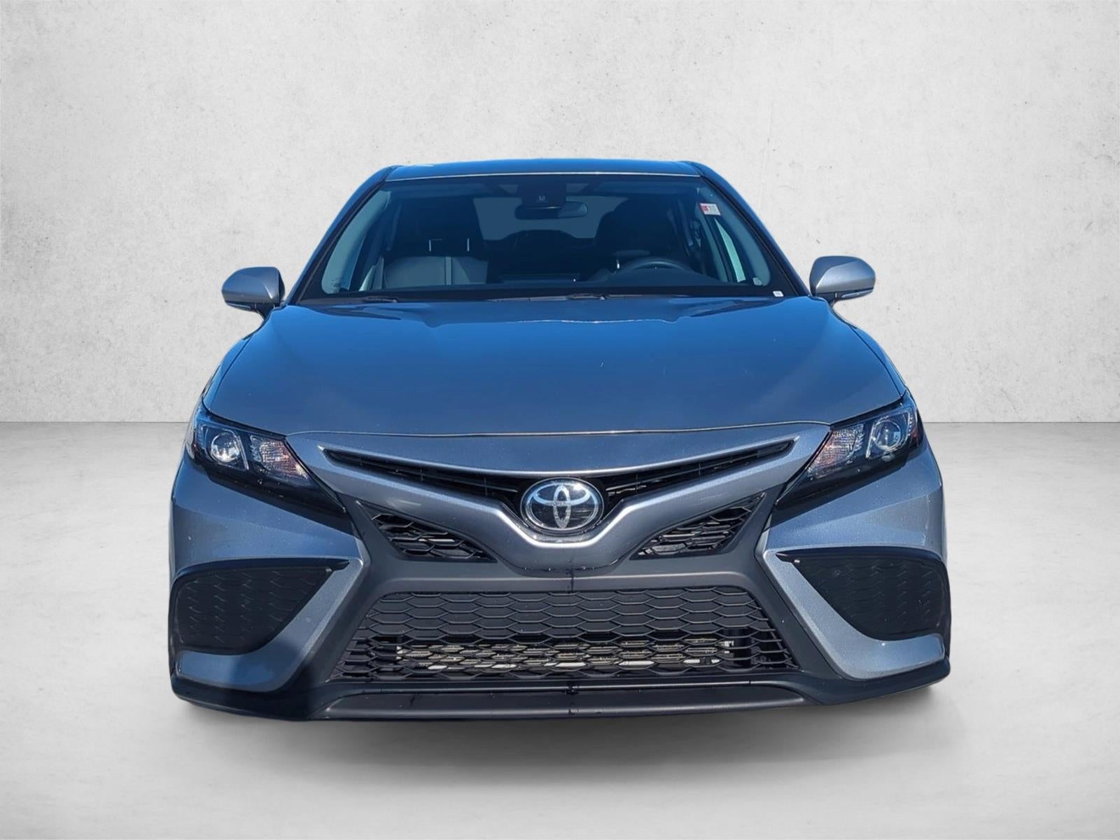 2024 Toyota Camry SE Auto (SE)