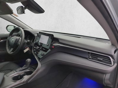 2024 Toyota Camry SE Auto (SE)
