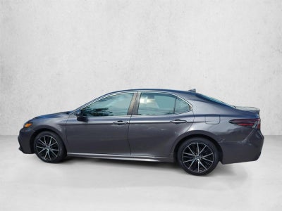 2023 Toyota Camry SE Auto (SE)