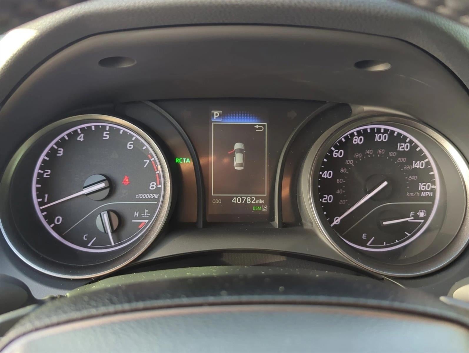 2024 Toyota Camry SE Auto (SE)