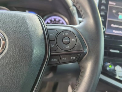 2022 Toyota Camry Hybrid SE CVT (Natl)