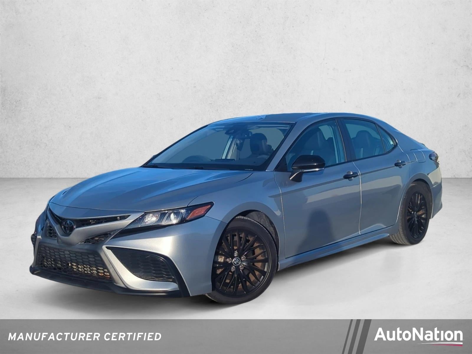 2021 Toyota Camry SE Nightshade Auto (Natl)