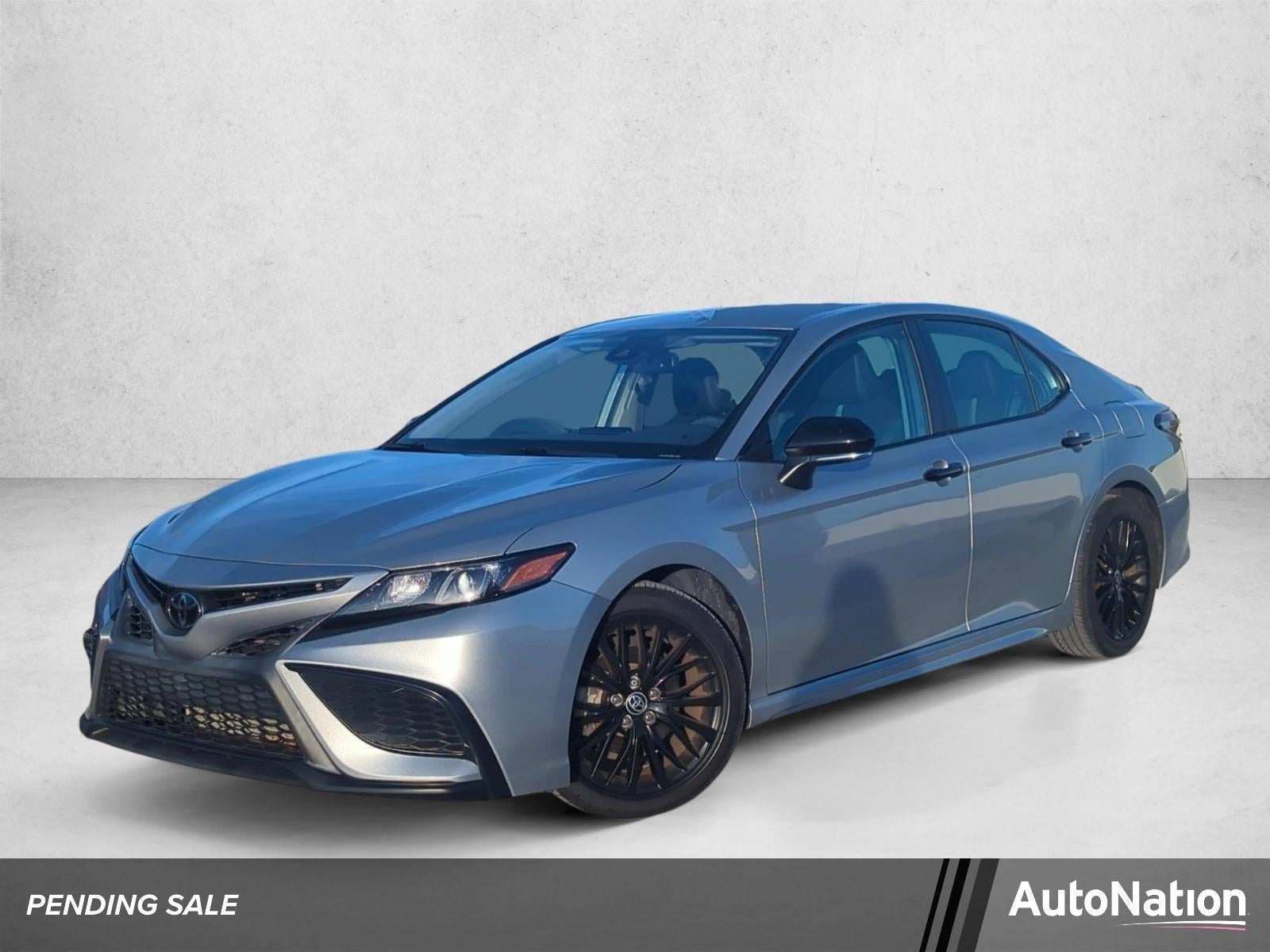 2021 Toyota Camry SE Nightshade Auto (Natl)