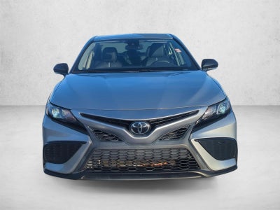 2021 Toyota Camry SE Nightshade Auto (Natl)