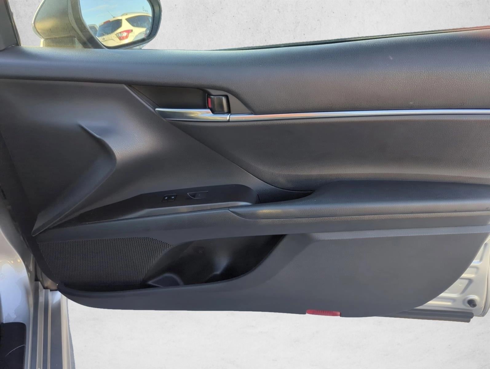 2021 Toyota Camry SE Nightshade Auto (Natl)