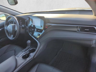 2021 Toyota Camry SE Nightshade Auto (Natl)