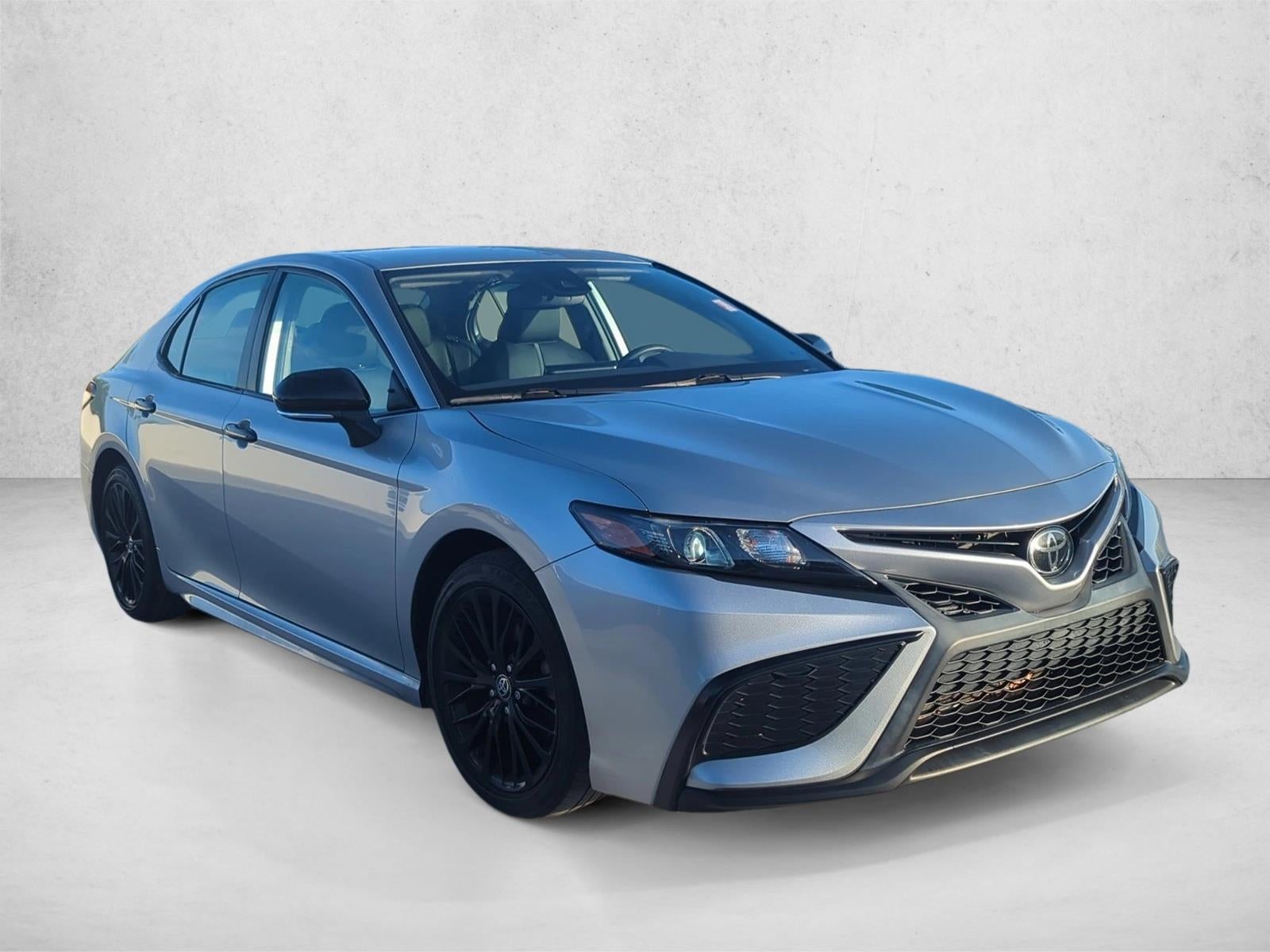 2021 Toyota Camry SE Nightshade Auto (Natl)