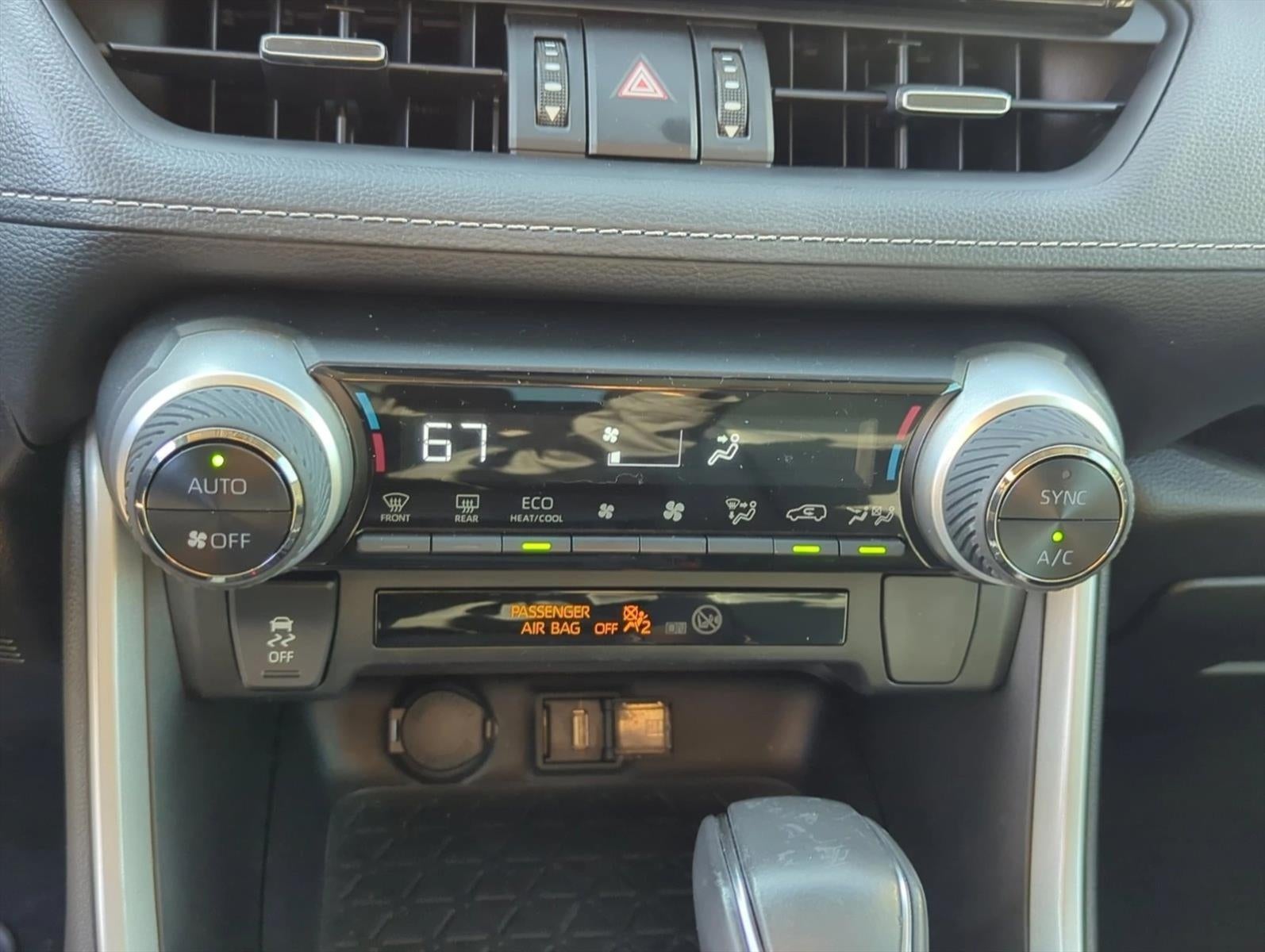 2022 Toyota RAV4 Hybrid XLE Premium AWD (Natl)