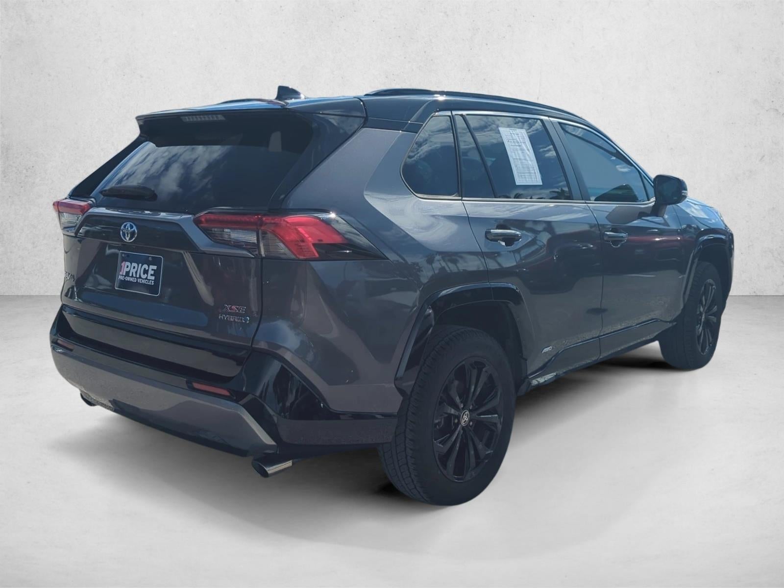 2022 Toyota RAV4 Hybrid XSE AWD (Natl)
