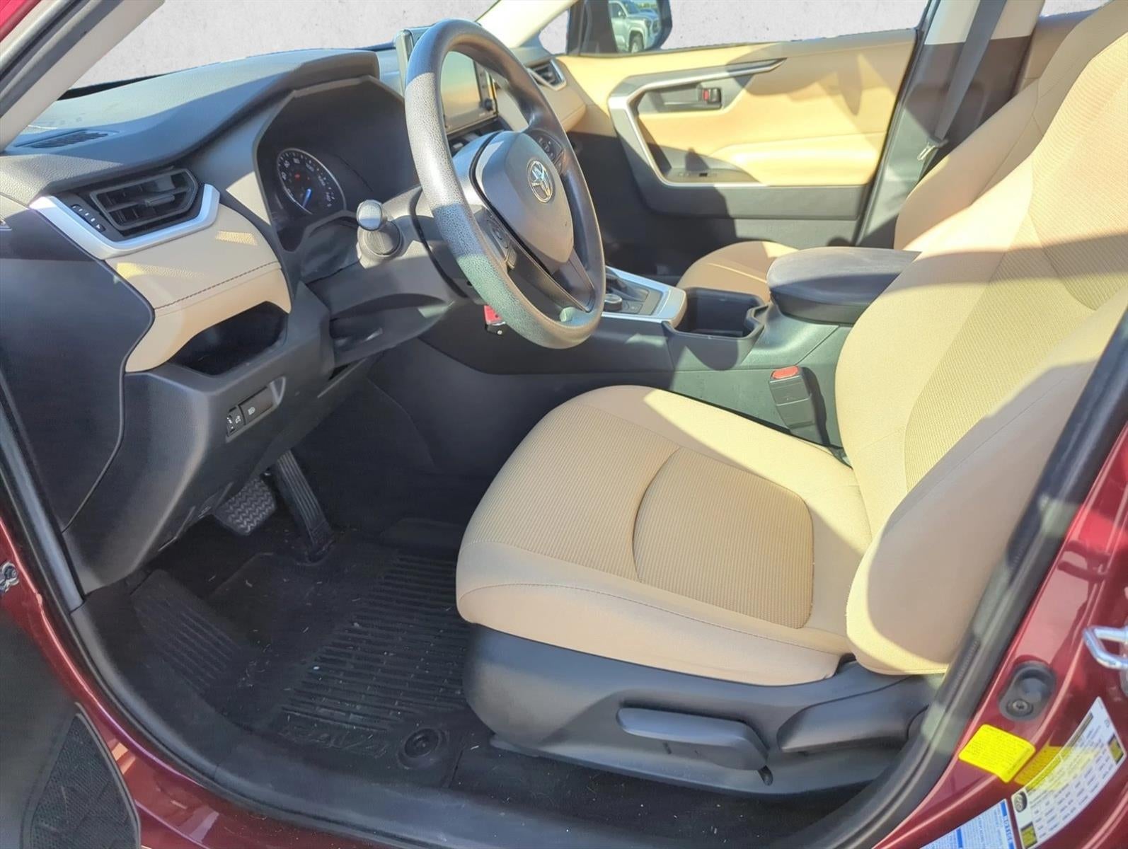 2022 Toyota RAV4 Hybrid LE AWD (Natl)
