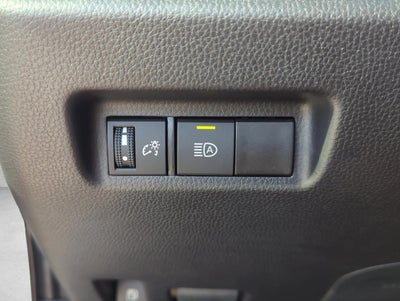 2025 Toyota RAV4 Hybrid XLE AWD (Natl)