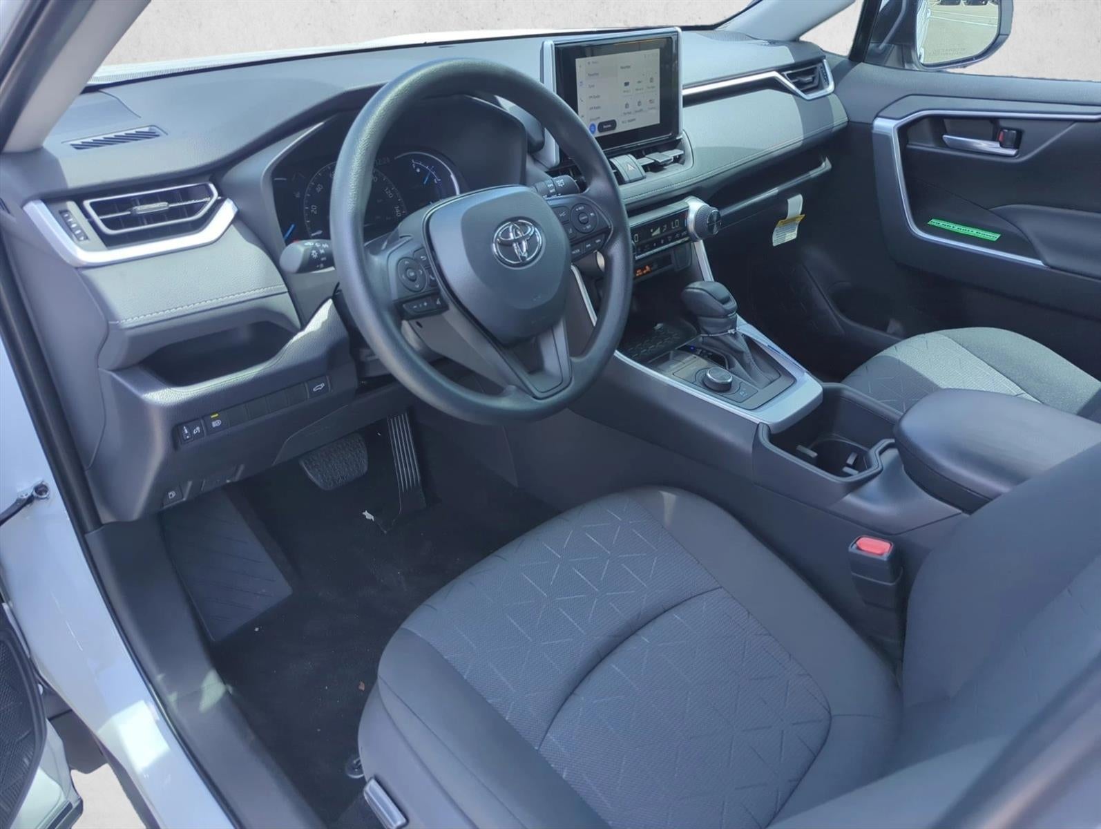 2025 Toyota RAV4 Hybrid XLE AWD (Natl)