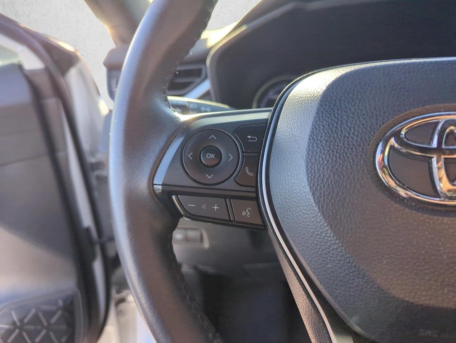 2023 Toyota RAV4 Hybrid SE AWD (Natl)