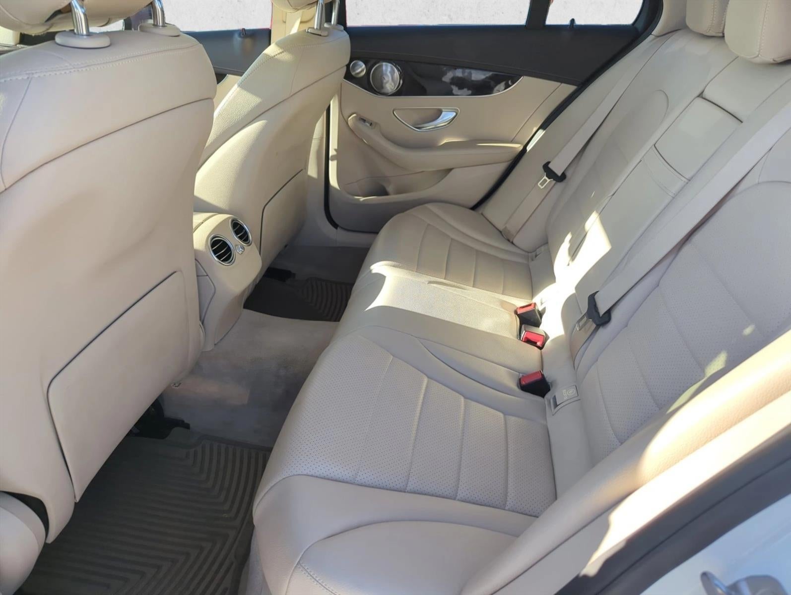 2016 Mercedes-Benz C-Class C 300 4MATIC® Luxury Sedan