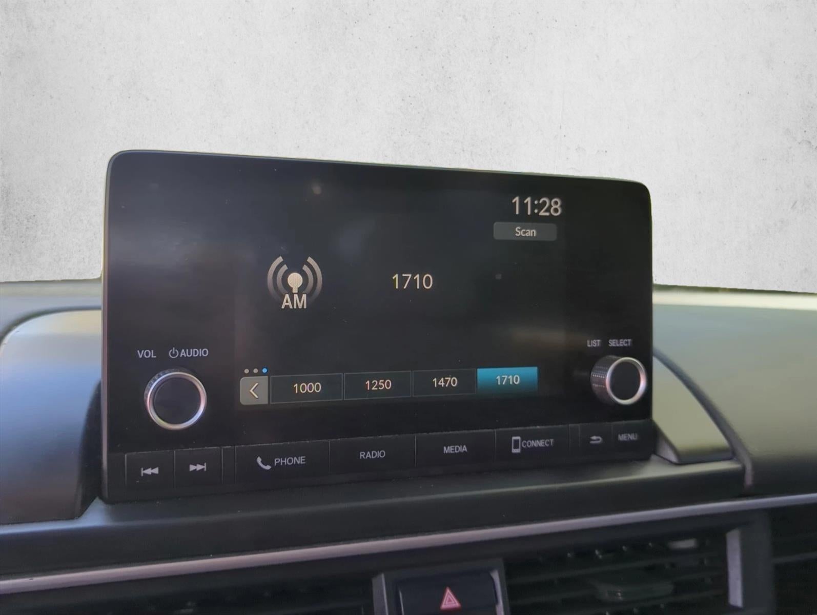 2023 Honda Pilot LX 2WD