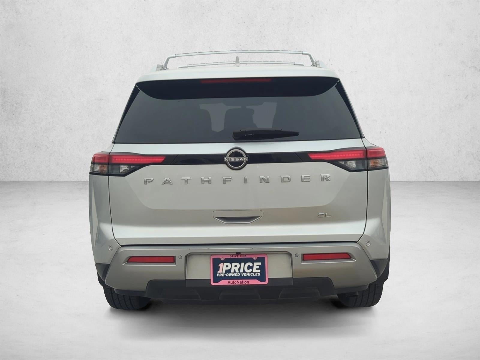 2022 Nissan Pathfinder SL 2WD