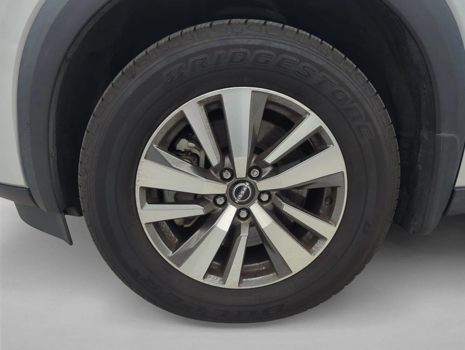 2022 Nissan Pathfinder SL 2WD