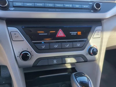 2018 Hyundai ELANTRA SEL 2.0L Auto