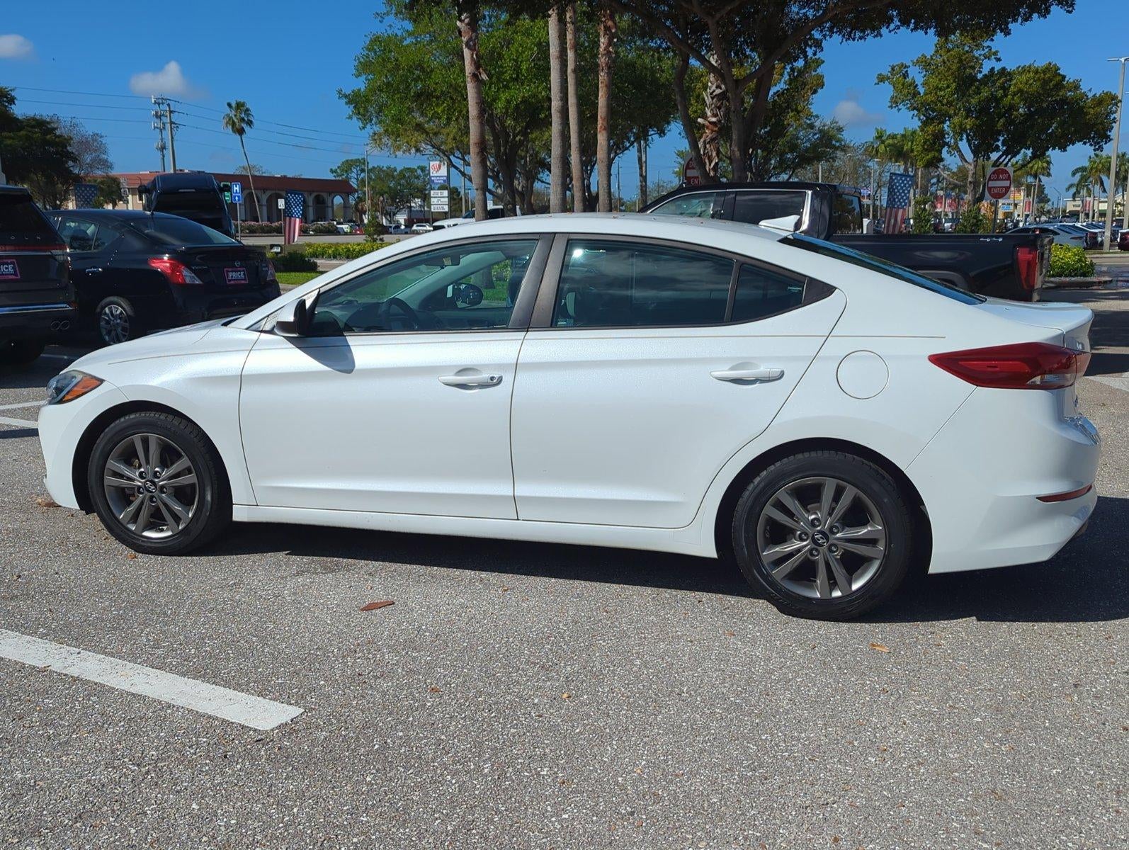 2017 Hyundai ELANTRA SE 2.0L Auto (Alabama) *Ltd Avail*