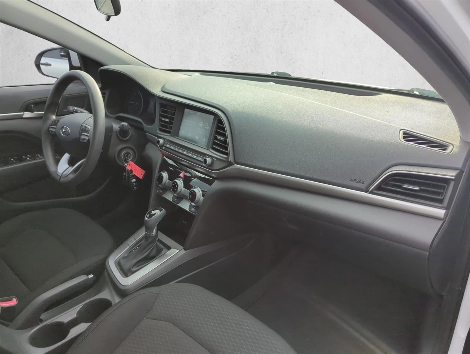 2019 Hyundai ELANTRA SEL Auto