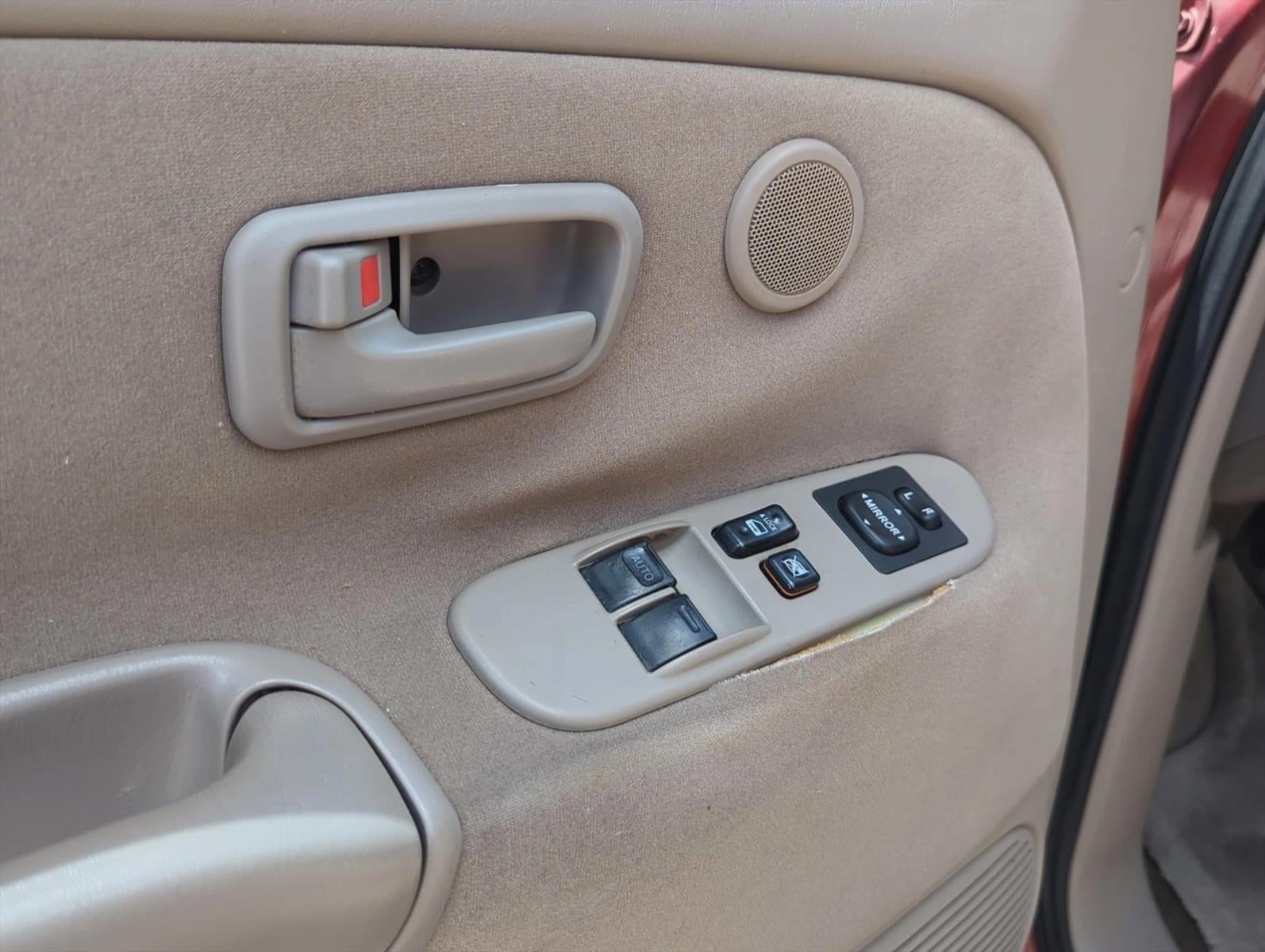 2006 Toyota Tundra 2WD Access Cab V6 Automatic SR5 (Natl)