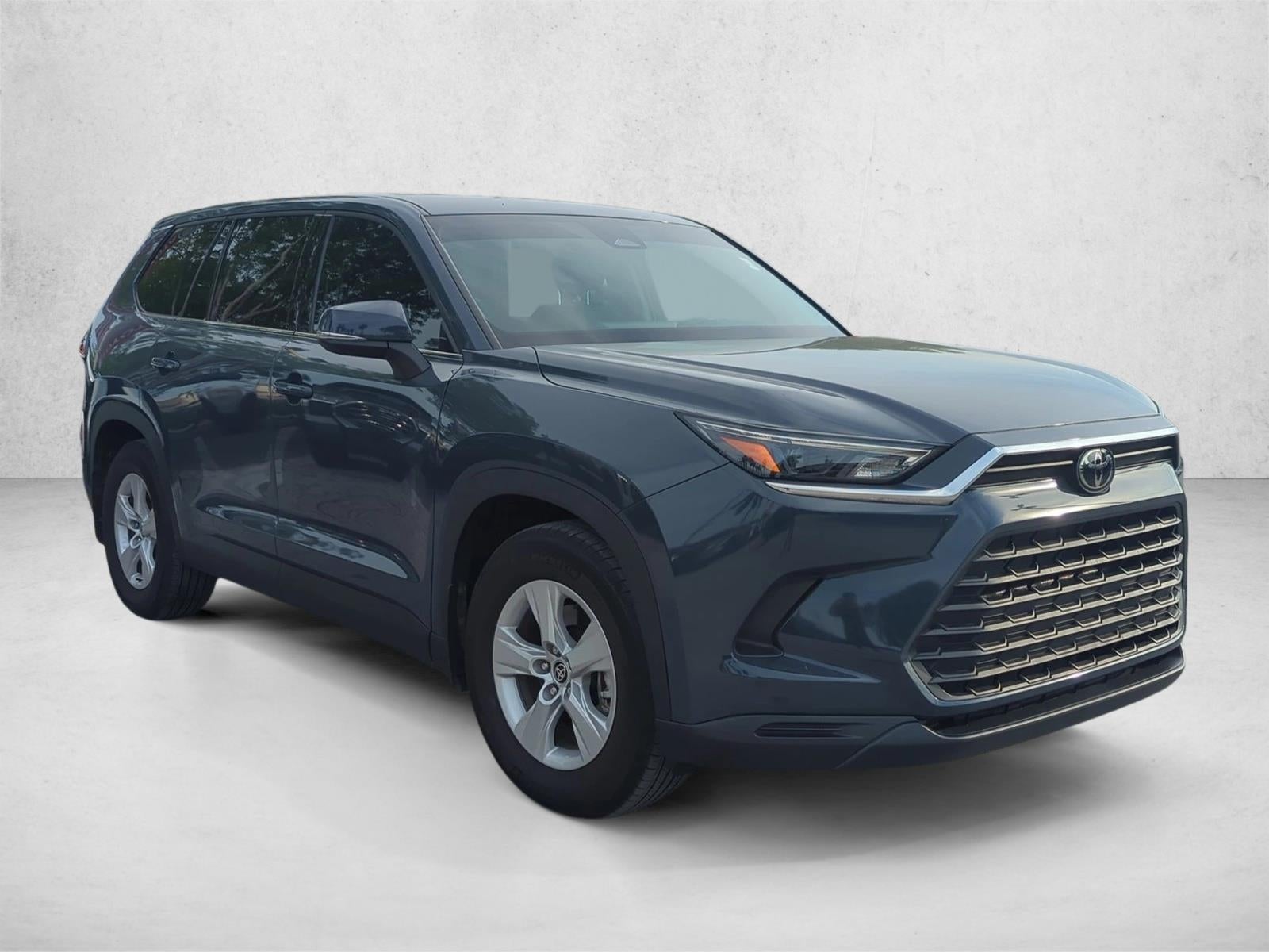 2025 Toyota Grand Highlander LE FWD (Natl)