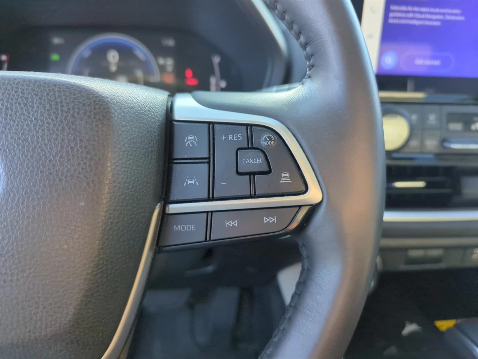 2024 Toyota Grand Highlander Hybrid XLE AWD (Natl)