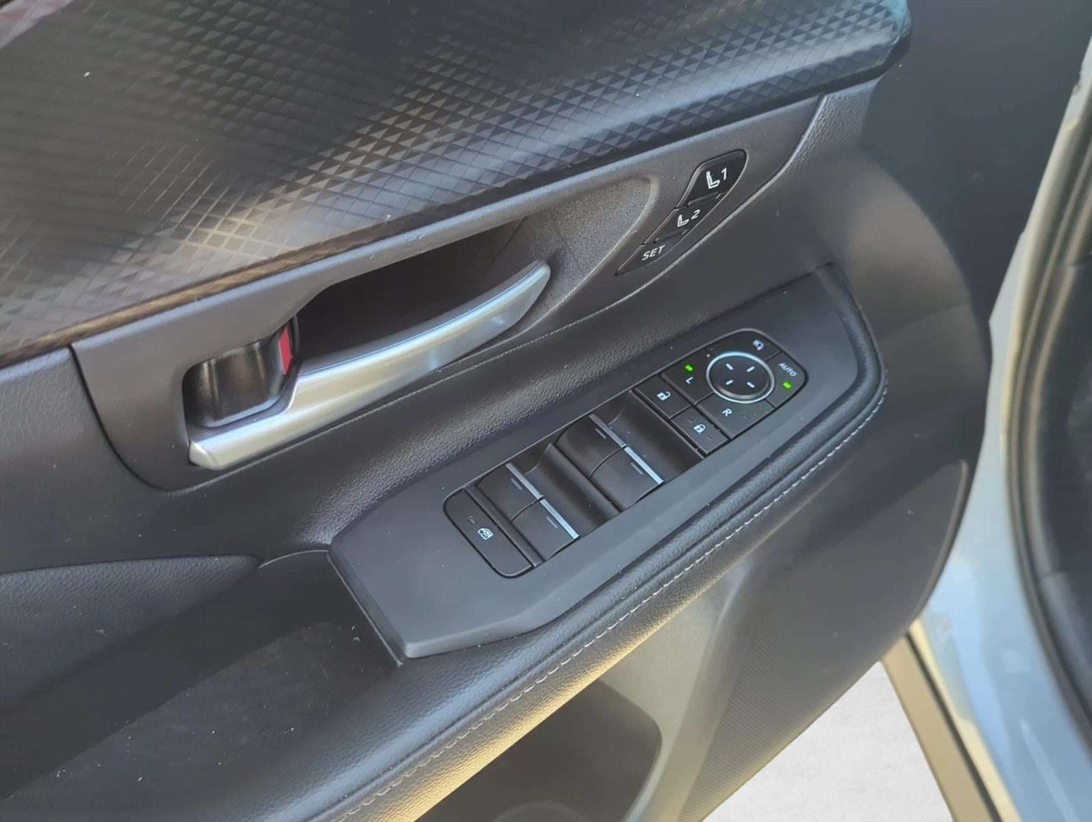 2025 Toyota Grand Highlander Hybrid MAX Platinum AWD (Natl)