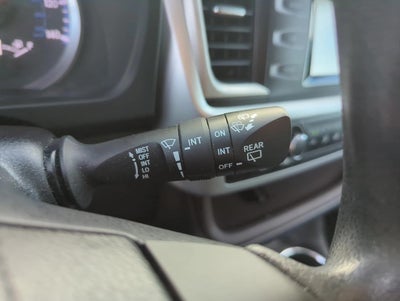 2017 Toyota Highlander LE V6 AWD (Natl)