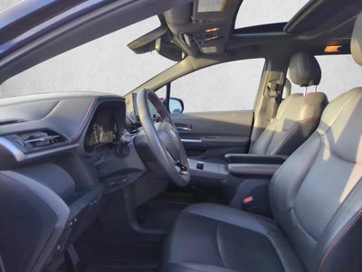 2023 Toyota Sienna XSE FWD 7-Passenger (Natl)