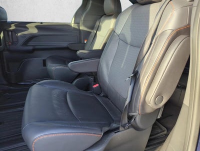 2023 Toyota Sienna XSE FWD 7-Passenger (Natl)