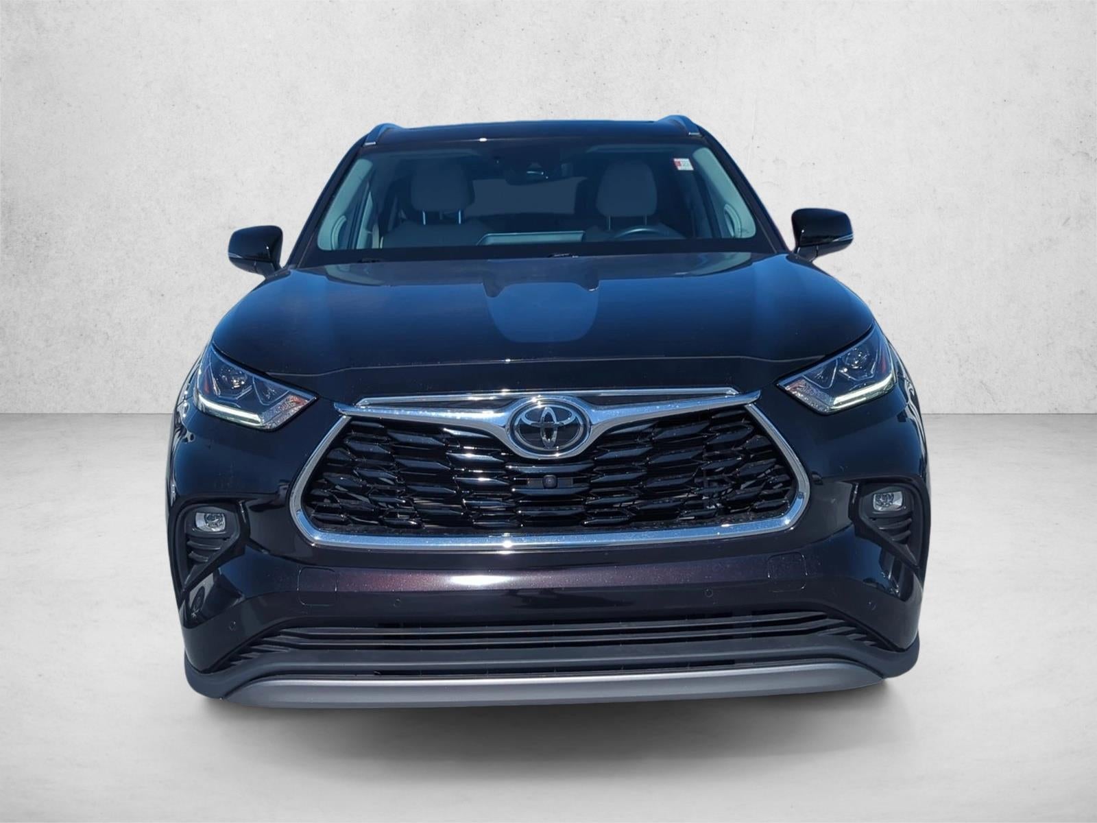 2022 Toyota Highlander Platinum AWD (Natl)