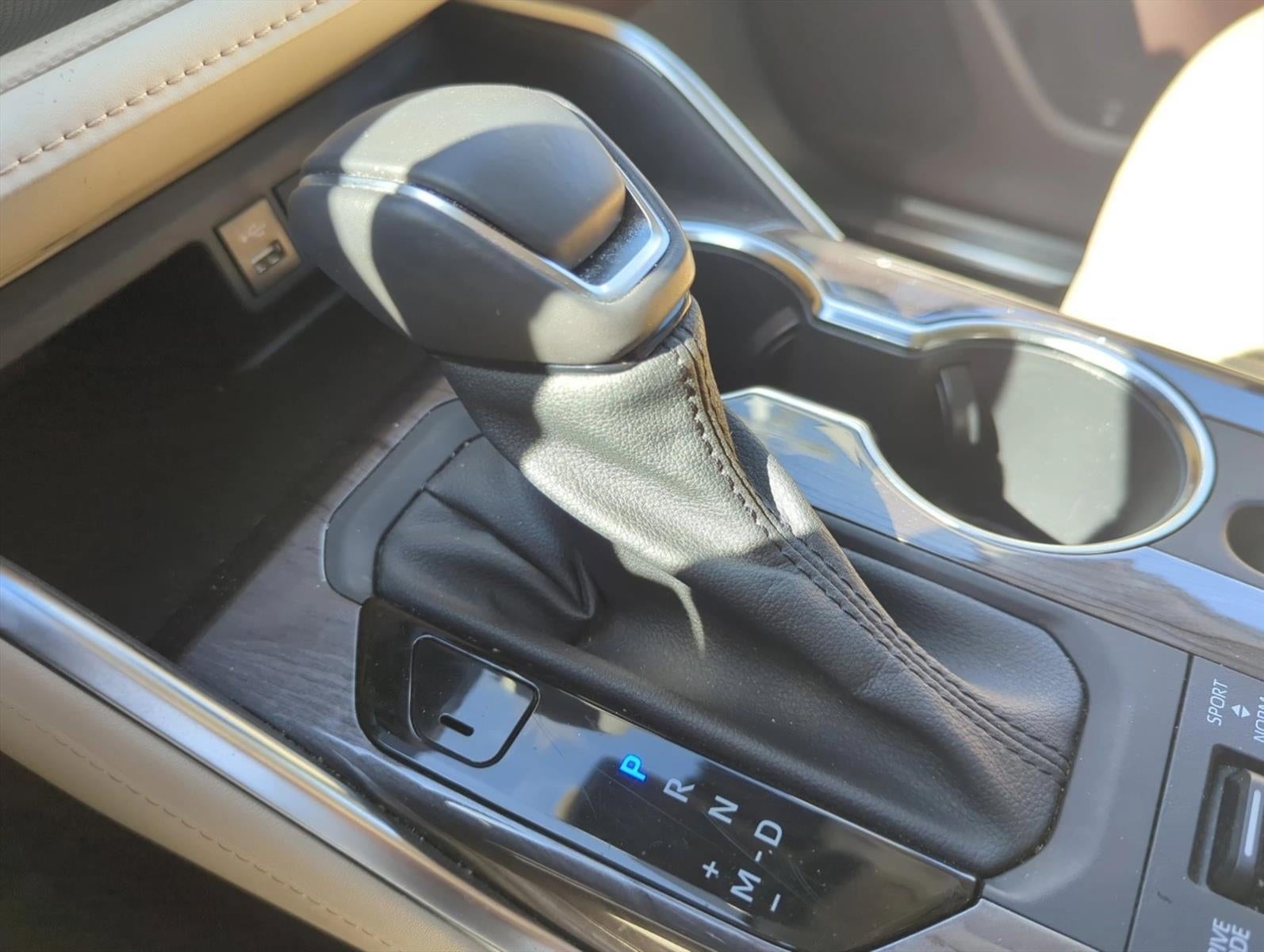 2022 Toyota Highlander Platinum AWD (Natl)