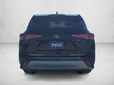 2022 Toyota Highlander Platinum AWD (Natl)
