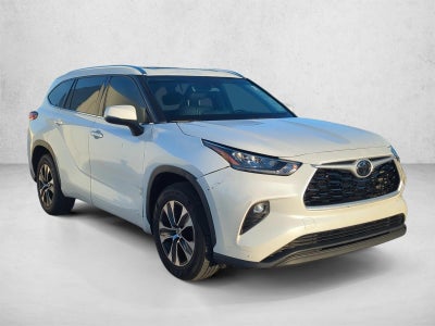 2020 Toyota Highlander XLE FWD (Natl)