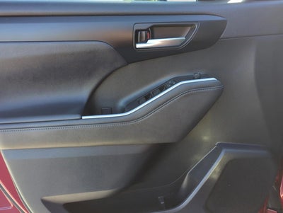 2020 Toyota Highlander XLE AWD (Natl)