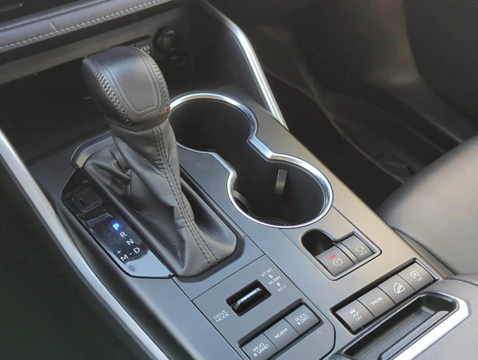 2020 Toyota Highlander XLE AWD (Natl)